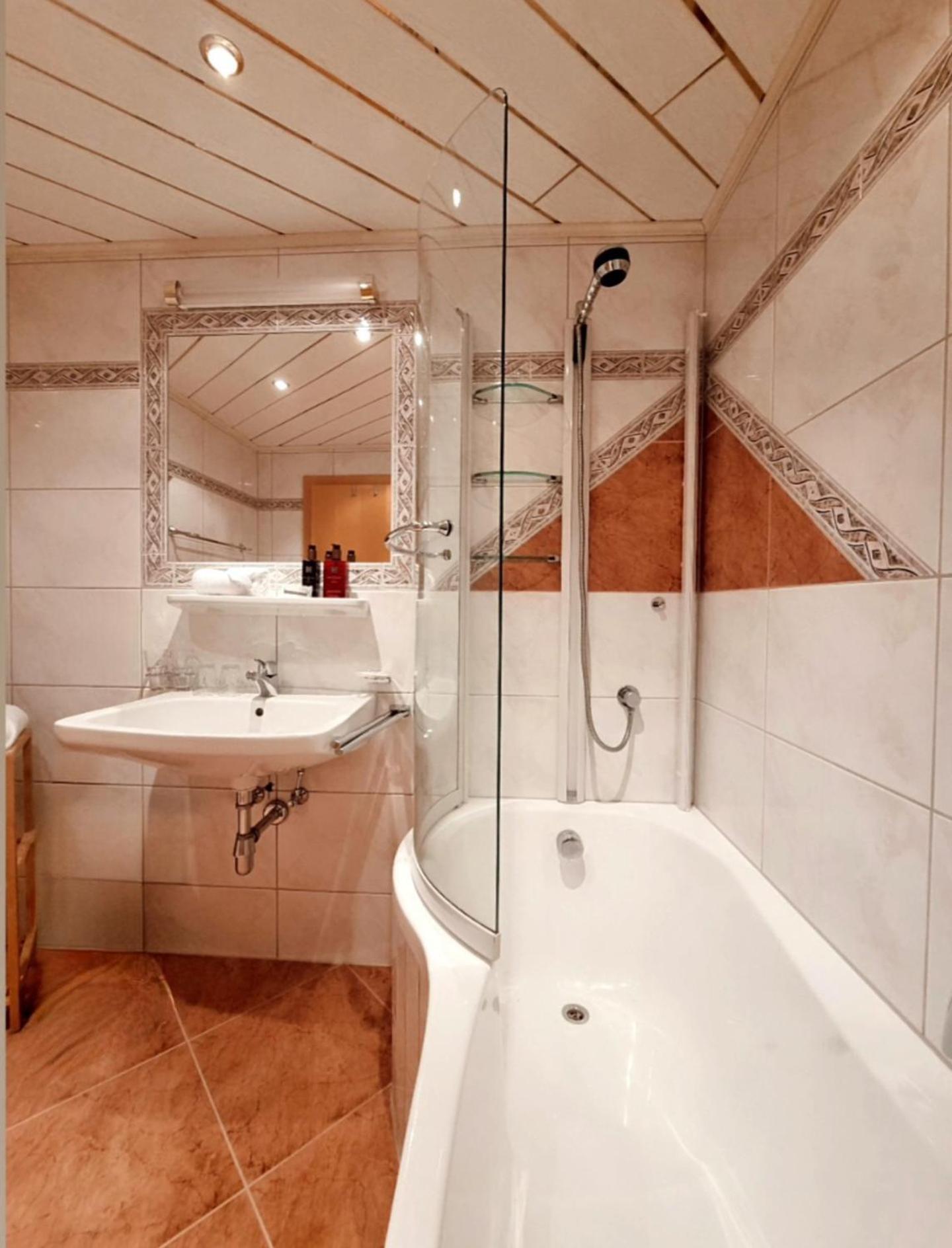 Bed and Breakfast Haus Marinus Йерценс Номер фото