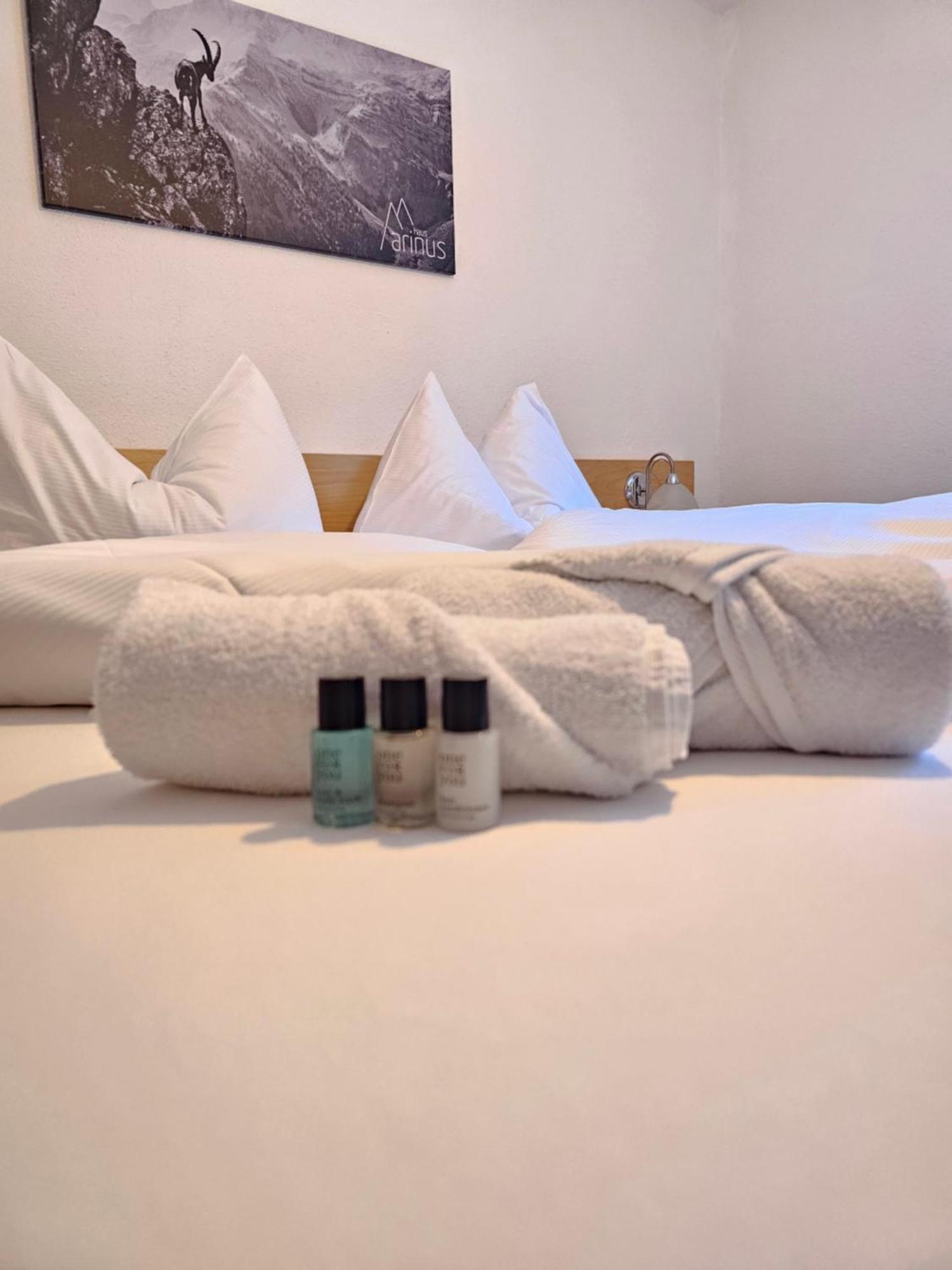Bed and Breakfast Haus Marinus Йерценс Экстерьер фото