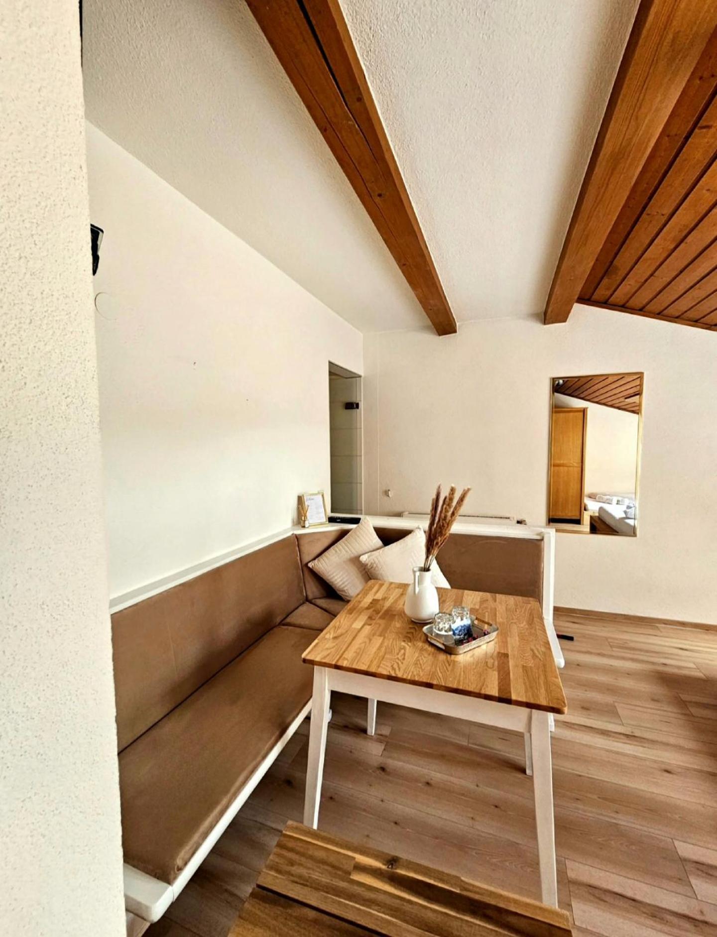 Bed and Breakfast Haus Marinus Йерценс Экстерьер фото